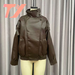 Giacca in Pelle da Donna TUOYI di Alta Qualità con Colletto Rovesciato, Antivento, Alla Moda, Ampia, Personalizzabile, in Vera Pelle, Stile Motociclista - Product Image 1