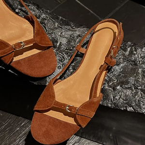 Sandales romaines plates à bout ouvert pour femme, style décontracté de vacances, vente en gros directe d'usine - Product Image 5