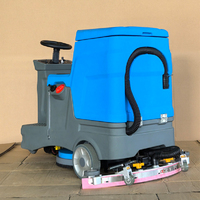 Autolaveuse industrielle S4 autoportée avec batterie lithium 24V, balai raclette en aluminium anti-corrosion pour centre logistique et entrepôt