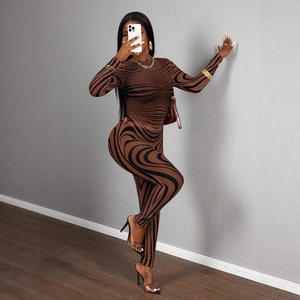 PEEQI TZ1288 Nuovo Completo Casual da <span class=keywords><strong>Donna</strong></span> Stile Streetwear <span class=keywords><strong>Sexy</strong></span> Top a Maniche Lunghe Stampato e Pantaloni Slim Fit Set Due Pezzi Moda Femminile - Product Image 5