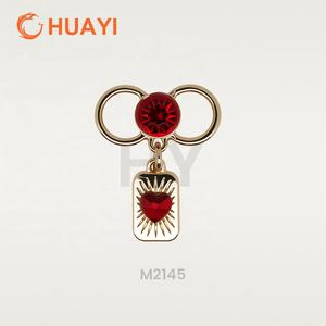 Conector de Doble Aro con Certificación BSCI, Dijes Multicapa con Pedrería Roja, Compatible con Trajes de Baño, Colgante para Bikini y Ropa de Playa - Product Image 1