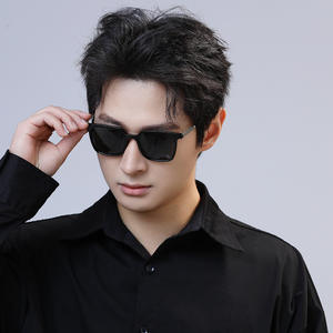 Nouvelles lunettes de soleil rétro à petite monture pour hommes, en plastique noir et métal, polarisées UV400, pour la conduite, le cyclisme, les sports de plein air, type 3, pare-soleil - Product Image 1