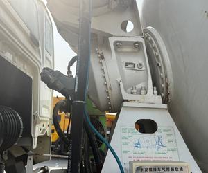 Camions mélangeurs à béton HOWO d'occasion, année 2021, 12m3, 6*4 - Product Image 5