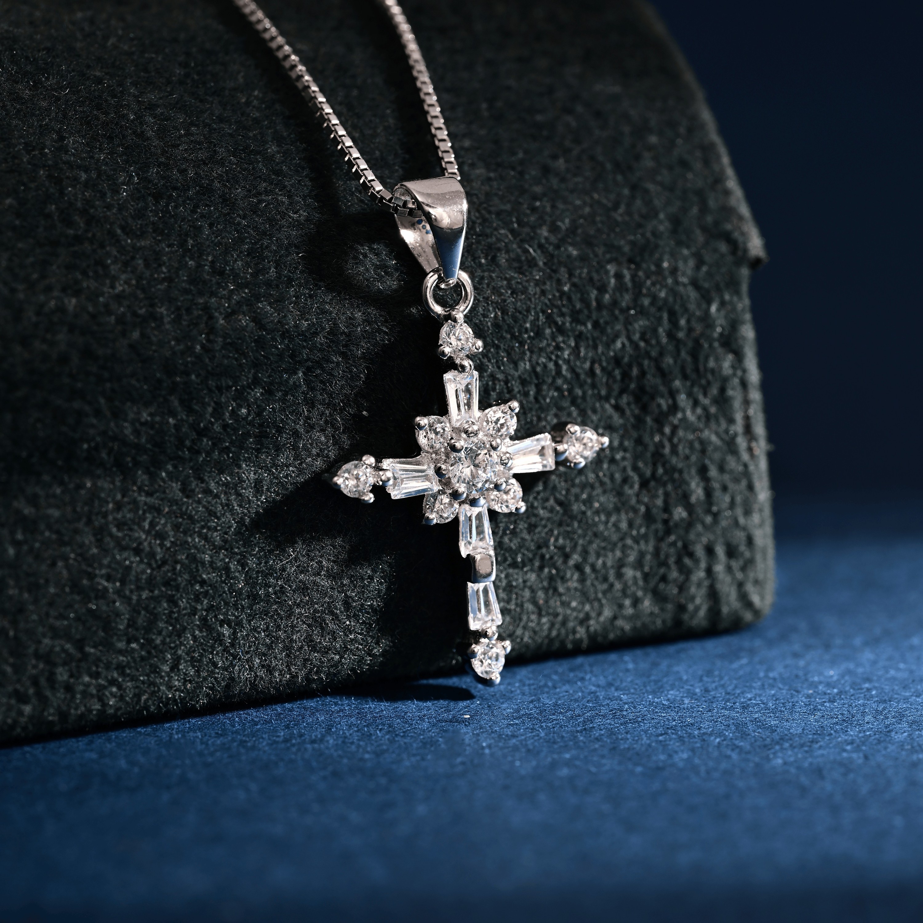 Wholesale Pendant Jewelry Rhodium Plated Cubic Zirconia Cross God 