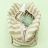 Trousse de Maquillage Portable en Coton Matelassé Écologique – Collection Multi-Motifs, Fermeture Éclair Fluide, Intérieur Spacieux pour Soins de la Peau et Cosmétiques de Bureau