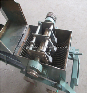 <span class=keywords><strong>2025</strong></span> đất sẽ được lấp đầy trực tiếp screener và máy nghiền máy xúc xô thích hợp cho mỏ đá và các trang web xây dựng lớn - Product Image 3