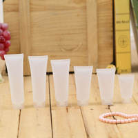 Étiquette personnalisée vente en gros vide 5 10 15 20 ml 10ml 15ml 20 ml 30ml cosmétiques de luxe brillant à lèvres Tubes à presser récipient avec Logo