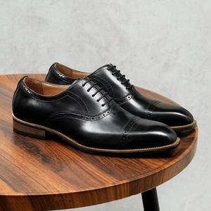 Chaussures habillées italiennes pour hommes à bout carré, de marque de luxe, fabriquées à la main, de haute qualité, à lacets, pour affaires, fêtes et occasions sociales - Product Image 1