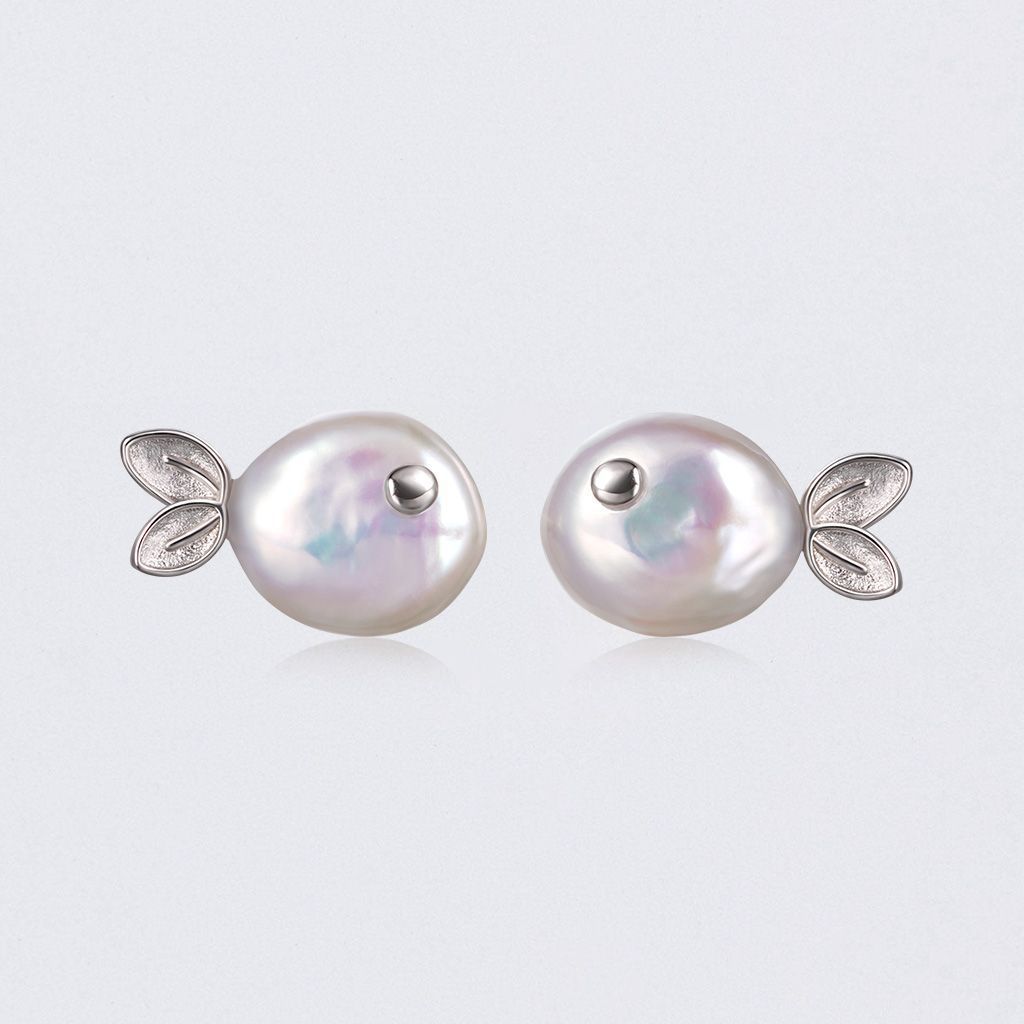 Small fish earrings-silver