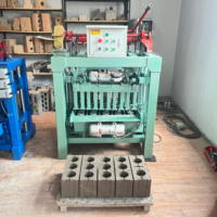Machine robuste de fabrication de briques en ciment de type 4-35, populaire à Accra, machine de formage de blocs de ciment