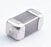 Condensateur à puce CL05C100JB5NNNC 50V ±5% pour circuit d'adaptation d'oscillateur haute fréquence, en stock, expédition rapide