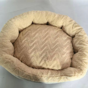 เตียงสัตว์เลี้ยงนุ่มสบายสำหรับแมวและสุนัข ทำจากเมมโมรี่โฟมสีเหลืองอ่อน หุ้มด้วยผ้ากำมะหยี่และขนสัตว์ - Product Image 1