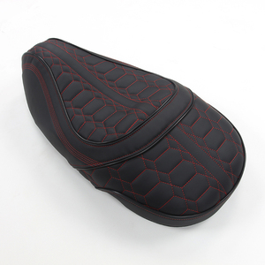 Housse de siège de moto complète de taille personnalisée GANE Design, remplace la housse de siège d'origine, housse de siège imperméable en cuir Nappa - Product Image 2