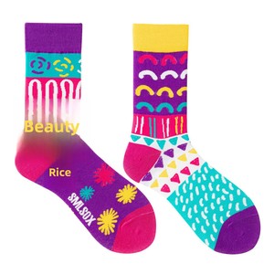 Chaussettes AB asymétriques créatives et tendance, motif animal canard mandarin amusant pour couple, colorées, mi-mollet, absorbantes, transfrontalières - Product Image 5