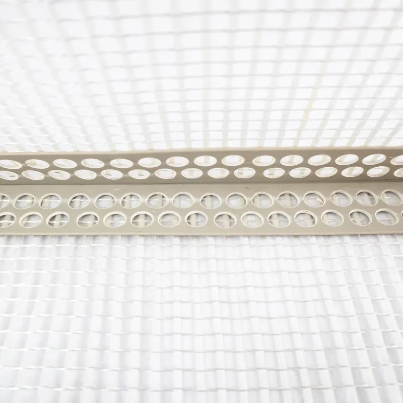 Plaster Drywall PVC Corner Profiles With Fiberglass Mesh Corner Bead