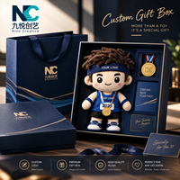 Peluche Mascotte Sportive Personnalisée avec Logo et Boîte Cadeau pour Marathons, Golfs et Événements Corporatifs, OEM ODM