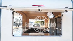 Camion de cuisine électrique avec panneaux solaires et cuisine complète - Product Image 2