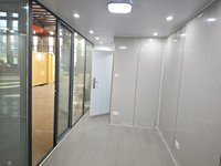 Unité de logement préfabriquée en conteneur - Utilisation polyvalente - Structure en acier léger - Design moderne et minimaliste