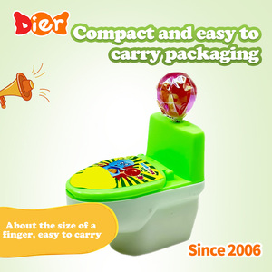 Dulces al por mayor etiqueta privada personalizada 3 en 1 piruletas temáticas para inodoro y caramelos en forma de caca caramelos dulces niños juguete de dulces OEM - Product Image 4