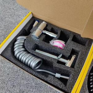 Offre Spéciale Portable haute pression Double sortie salle <span class=keywords><strong>de</strong></span> <span class=keywords><strong>bain</strong></span> Bidet pulvérisateur ensemble coin nettoyage toilette pour appartement - Product Image 4