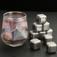 Ensemble de glaçons réutilisables en acier inoxydable 304 pour bar, whisky, bière, boissons, et pierres à vin rafraîchissantes en métal