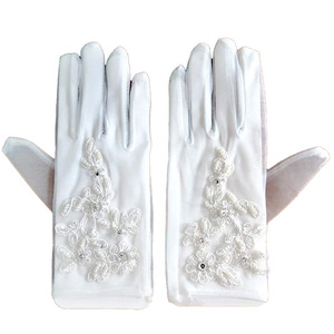 2024 femmes doux <span class=keywords><strong>mariage</strong></span> gants courts à la main perle pierres fleur perlée mariée bal fête mitaines doigts poignet longueur gants - Product Image 5