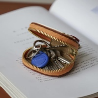 Étui pour casque en cuir de vachette épaissi, motif chat mignon KT, thème cœur pour filles, de haute qualité, parfait comme cadeau