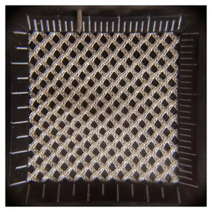 <span class=keywords><strong>100</strong></span>% <span class=keywords><strong>Polyester</strong></span> 75D lưới 70gms vuông nhỏ <span class=keywords><strong>MSH</strong></span> thể thao cho Giày thể thao - Product Image 3