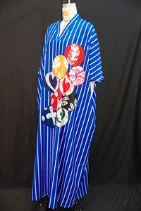 Caftán largo con estampado de rayas y cuello en V para mujer, talla grande, estilo suelto, para estar en casa, talla S-2XL - Product Image 3