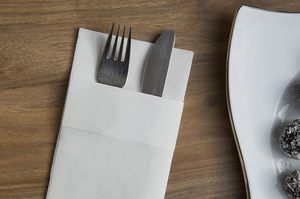 40*40cm 50gsm 1ply pre-gấp trắng với xây dựng túi thân thiện với môi dùng một lần airlaid khăn ăn cho bữa tiệc tối tiệc cưới sự kiện - Product Image 3