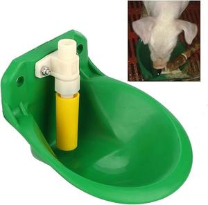 Bebedero automático para ovejas con válvula de cobre para montar en cercas de ovejas - Product Image 2