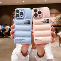 2024 créateur de marque de mode pour iphone étui puffer étui de téléphone pour iphone 14 pro max 13 12 11 15 Pro étui puffer avec objectif de caméra