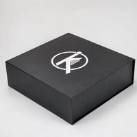 Boîtes cadeaux rigides en carton avec fermeture magnétique de luxe personnalisées, emballage cadeau magnétique en papier personnalisé