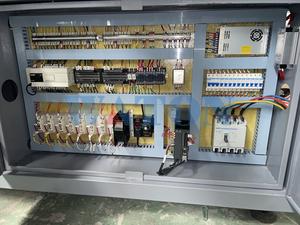 เครื่องเป่าขวดพลาสติกอัตโนมัติ ECO-2L แบบ 2 ช่อง ใช้งานง่ายสำหรับทำขวดพลาสติก - Product Image 3