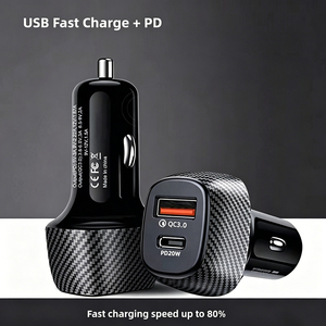Cargador Rápido para Auto con Diseño de Fibra de Carbono, Tipo C QC 3.0, Adaptador de Carga Rápida con Textura de Fibra de Carbono para <span class=keywords><strong>iPhone</strong></span> 17 16 15 Samsung - Product Image 2