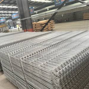 Paneles de malla de alambre soldado galvanizado de hierro de acero de esgrima <span class=keywords><strong>Hercules</strong></span> fácil de montar de China puertas de seguridad de cerdo casas agujeros cuadrados - Product Image 3
