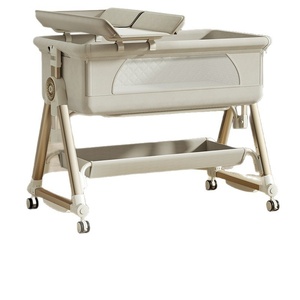 Lit à bascule pour bébé Summer Infants, hauteur réglable, mobile, nettoyable, grand format, multifonction, table à langer pliable pour chambre à coucher - Product Image 1