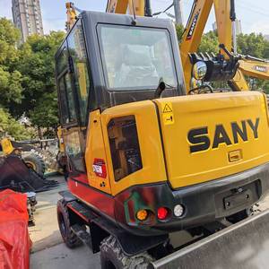 Nouvelle pelle sur pneus Sany SANY65W de 6,5 tonnes, mini-pelle sur chenilles SY60C SY65W SY75C avec une puissance élevée - Product Image 3
