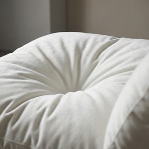 Canapé modulaire Chesterfield moderne 3 places avec ottoman, assise en chenille écologique et éponge, style nuage - Product Image 3