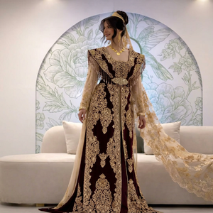Robe de soirée élégante ornée, coupe trapèze, en satin à imprimé floral, manches longues, avec superposition en dentelle, pour mariage et soirée, taille empire pour femme - Product Image 1