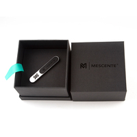 Mescente Smart Mini Clip de suspension de voiture de luxe Désodorisant de voiture en métal Diffuseur de parfum d'huile de parfum pour voiture
