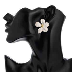 Женские серьги-гвоздики - Product Image 5