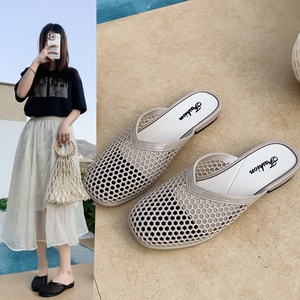 <span class=keywords><strong>Ciabatte</strong></span> da <span class=keywords><strong>donna</strong></span> in PVC stile coreano, eleganti, antiscivolo, traspiranti, piatte, semi-trasparenti, con ricamo sulla punta. - Product Image 4