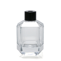 Flacon diffuseur de parfum en verre transparent de forme unique de 100 ml, fond épais, avec bouchon et capuchon