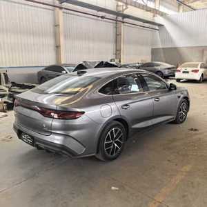 BYD Qin L DM-i 120 km Transcend Edition PHEV Berline d'occasion 2025, conduite à gauche, faible kilométrage, véhicule à énergie nouvelle - Product Image 2