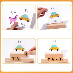 Blocs de lecture en bois, <span class=keywords><strong>jeux</strong></span> d'orthographe, cartes flash, puzzle de lettres pour enfants, jouet d'apprentissage de l'<span class=keywords><strong>alphabet</strong></span> Montessori pour la <span class=keywords><strong>maternelle</strong></span> - Product Image 4