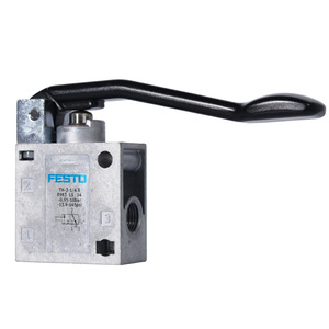 Th-3-1/4-B 8983 Manual Lever Valve Three-way German Made Original Part Number 8983 - Product Image 1