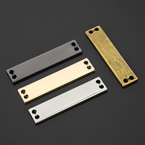 Placa de identificación metálica rectangular lisa y en blanco, etiqueta metálica con logotipo láser, etiqueta metálica personalizada para bolso, etiqueta metálica con logotipo para hiyab, abaya, bufanda, zapatos - Product Image 2