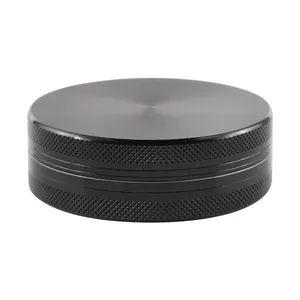 주문 로고 휴대용 63mm 알루미늄 나물 분쇄기 가격 허브 흡연을 위한 2 개의 층 금속 향미료 쇄석기 건조한 담배 분쇄기