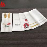 Serviettes de table en gros Logo personnalisé Couverts jetables de poche Serviettes Airlaid pour restaurant
